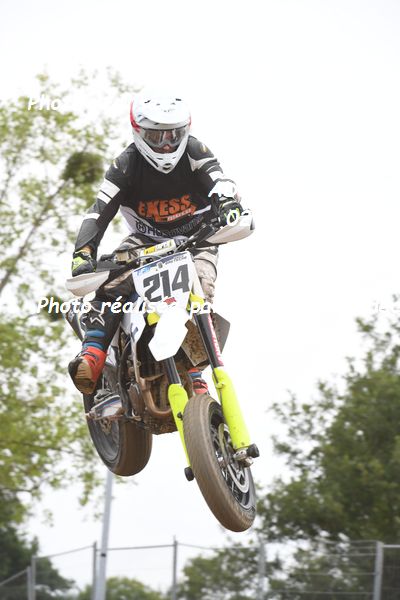 http://v2.adecom-photo.com/images//8.MOTO/2022/9_SUPERMOTARD_LOHEAC_2022/CATEGORIE_CHALLENGER/BRETECHE_Brice/83A_8085.JPG
