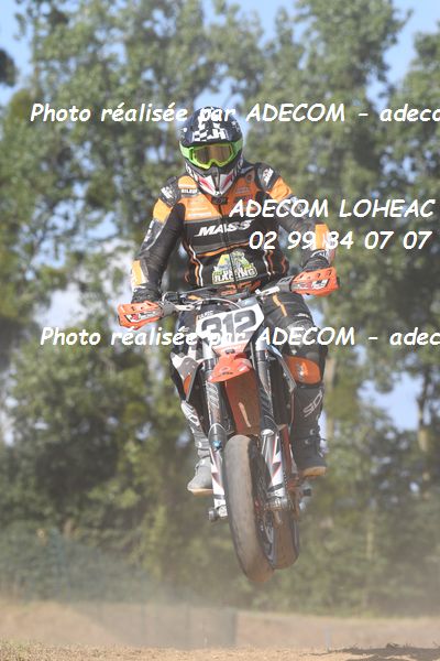 http://v2.adecom-photo.com/images//8.MOTO/2022/9_SUPERMOTARD_LOHEAC_2022/CATEGORIE_CHALLENGER/BRILLAULT_Ulric/83A_1720.JPG