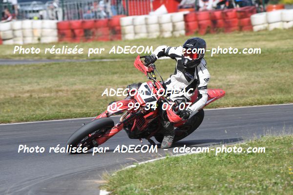 http://v2.adecom-photo.com/images//8.MOTO/2022/9_SUPERMOTARD_LOHEAC_2022/CATEGORIE_CHALLENGER/CAHOREAU_Baptiste/83A_0810.JPG