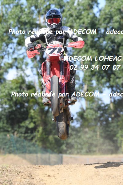 http://v2.adecom-photo.com/images//8.MOTO/2022/9_SUPERMOTARD_LOHEAC_2022/CATEGORIE_CHALLENGER/CAHOREAU_Baptiste/83A_1706.JPG