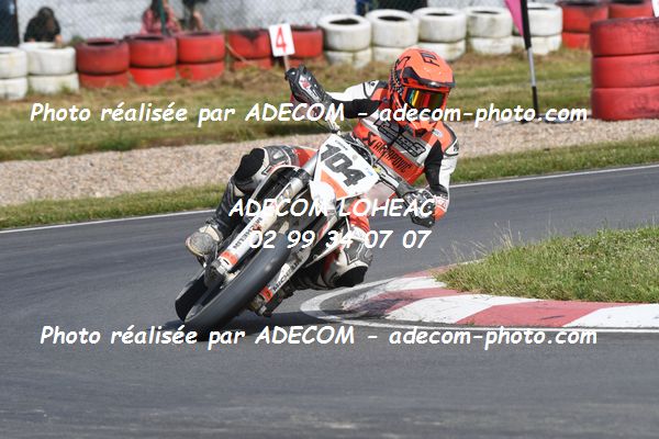 http://v2.adecom-photo.com/images//8.MOTO/2022/9_SUPERMOTARD_LOHEAC_2022/CATEGORIE_CHALLENGER/CARRE_Alexis/83A_0769.JPG