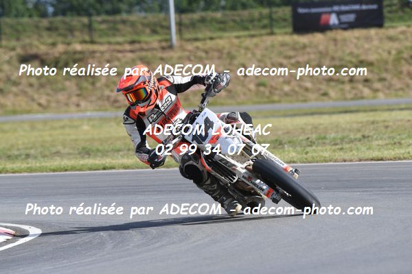 http://v2.adecom-photo.com/images//8.MOTO/2022/9_SUPERMOTARD_LOHEAC_2022/CATEGORIE_CHALLENGER/CARRE_Alexis/83A_0901.JPG