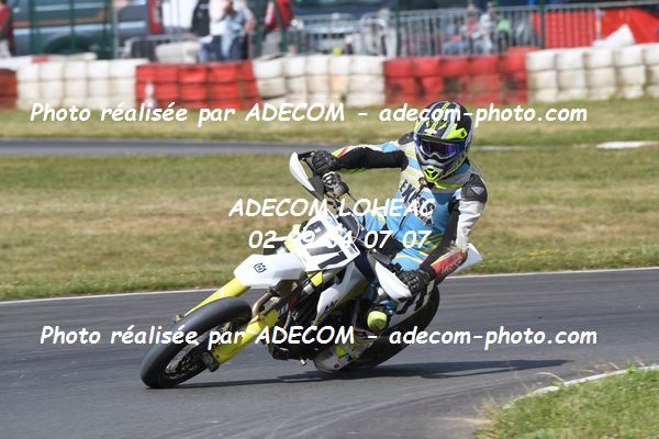 http://v2.adecom-photo.com/images//8.MOTO/2022/9_SUPERMOTARD_LOHEAC_2022/CATEGORIE_CHALLENGER/CHAPEAU_Romain/83A_0813.JPG