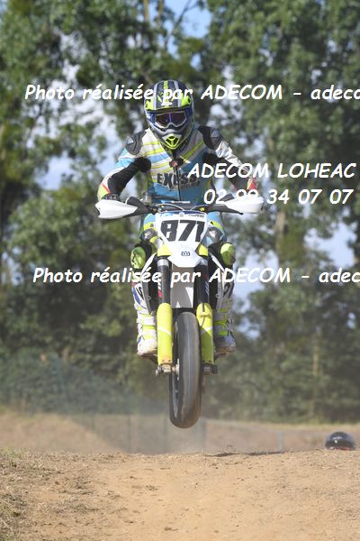 http://v2.adecom-photo.com/images//8.MOTO/2022/9_SUPERMOTARD_LOHEAC_2022/CATEGORIE_CHALLENGER/CHAPEAU_Romain/83A_1822.JPG