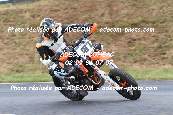 http://v2.adecom-photo.com/images//8.MOTO/2022/9_SUPERMOTARD_LOHEAC_2022/CATEGORIE_CHALLENGER/DESCHAMPS_Aurelien/83A_8748.JPG