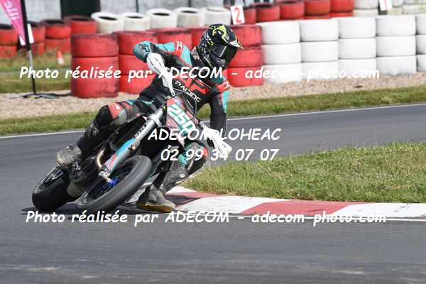 http://v2.adecom-photo.com/images//8.MOTO/2022/9_SUPERMOTARD_LOHEAC_2022/CATEGORIE_CHALLENGER/DE_MAISTRE_Mathieu/83A_0755.JPG