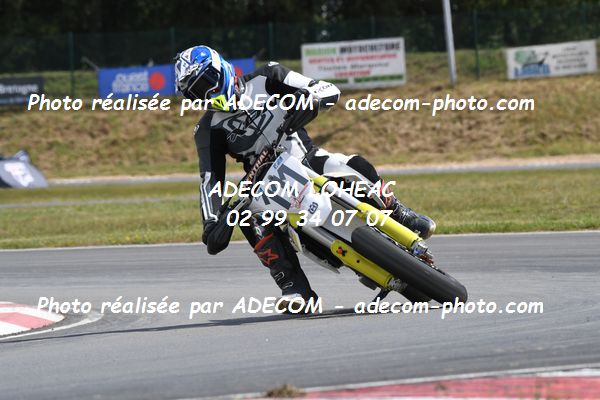 http://v2.adecom-photo.com/images//8.MOTO/2022/9_SUPERMOTARD_LOHEAC_2022/CATEGORIE_CHALLENGER/KINDOMBA_Jordane/83A_9984.JPG