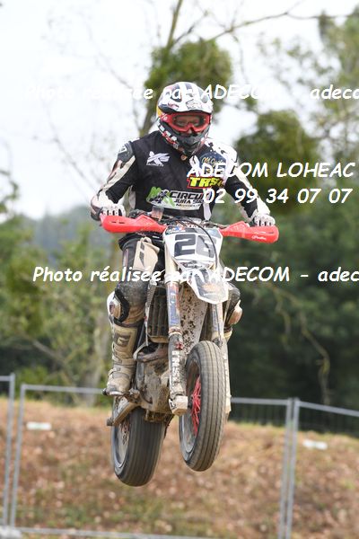 http://v2.adecom-photo.com/images//8.MOTO/2022/9_SUPERMOTARD_LOHEAC_2022/CATEGORIE_CHALLENGER/LAFOURCADE_Pascal/83A_8288.JPG