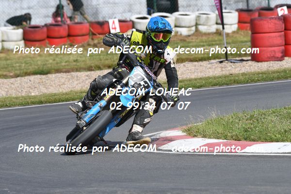 http://v2.adecom-photo.com/images//8.MOTO/2022/9_SUPERMOTARD_LOHEAC_2022/CATEGORIE_CHALLENGER/LAFOURCADE_Theo/83A_0775.JPG