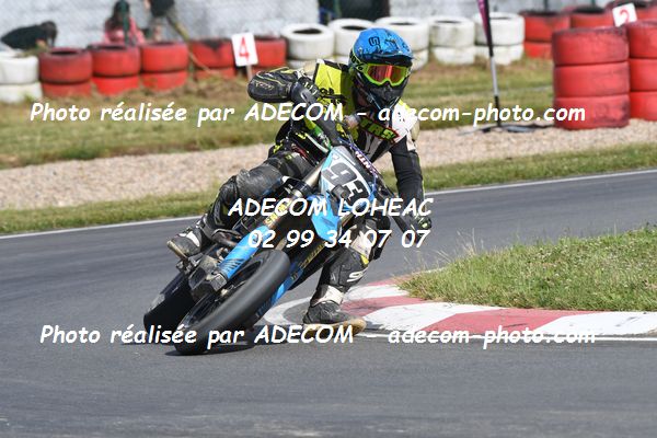 http://v2.adecom-photo.com/images//8.MOTO/2022/9_SUPERMOTARD_LOHEAC_2022/CATEGORIE_CHALLENGER/LAFOURCADE_Theo/83A_0776.JPG