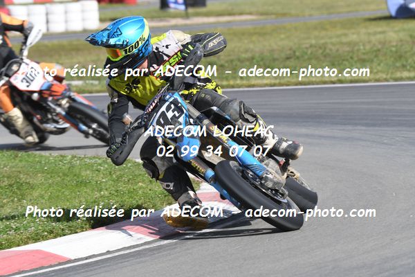 http://v2.adecom-photo.com/images//8.MOTO/2022/9_SUPERMOTARD_LOHEAC_2022/CATEGORIE_CHALLENGER/LAFOURCADE_Theo/83A_0883.JPG