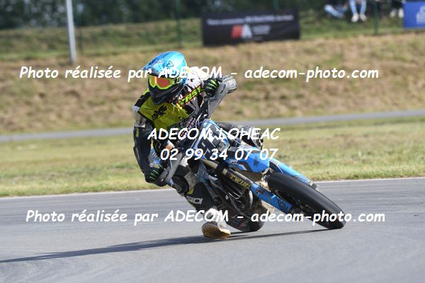 http://v2.adecom-photo.com/images//8.MOTO/2022/9_SUPERMOTARD_LOHEAC_2022/CATEGORIE_CHALLENGER/LAFOURCADE_Theo/83A_0942.JPG
