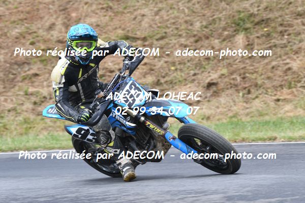 http://v2.adecom-photo.com/images//8.MOTO/2022/9_SUPERMOTARD_LOHEAC_2022/CATEGORIE_CHALLENGER/LAFOURCADE_Theo/83A_8772.JPG