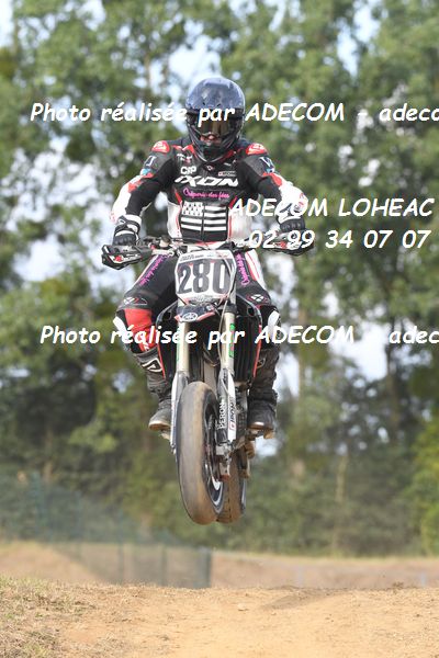 http://v2.adecom-photo.com/images//8.MOTO/2022/9_SUPERMOTARD_LOHEAC_2022/CATEGORIE_CHALLENGER/LAUZERAL_Julein/83A_1438.JPG