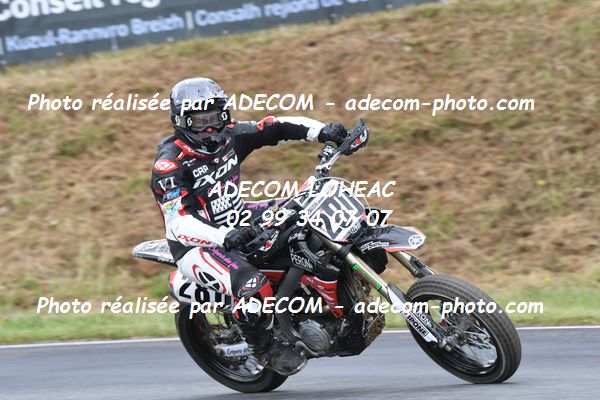 http://v2.adecom-photo.com/images//8.MOTO/2022/9_SUPERMOTARD_LOHEAC_2022/CATEGORIE_CHALLENGER/LAUZERAL_Julein/83A_8756.JPG