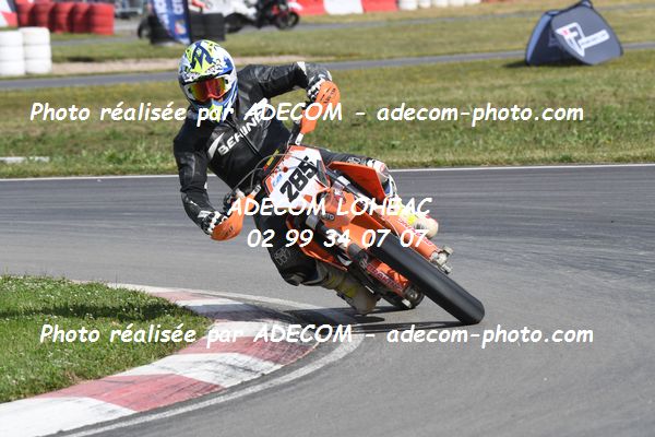 http://v2.adecom-photo.com/images//8.MOTO/2022/9_SUPERMOTARD_LOHEAC_2022/CATEGORIE_CHALLENGER/MAILLET_Landry/83A_0842.JPG