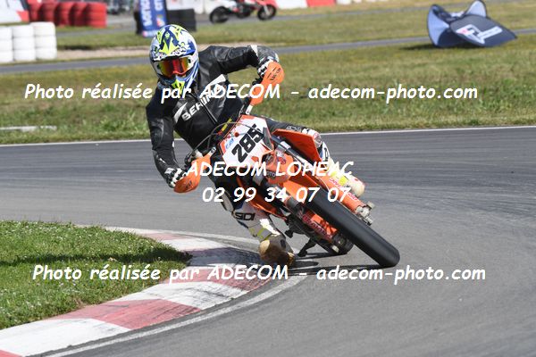 http://v2.adecom-photo.com/images//8.MOTO/2022/9_SUPERMOTARD_LOHEAC_2022/CATEGORIE_CHALLENGER/MAILLET_Landry/83A_0882.JPG