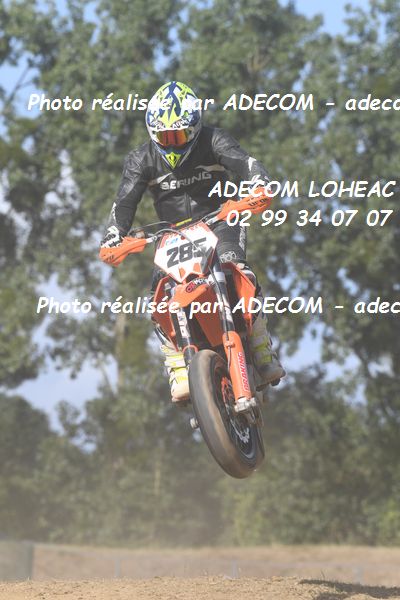 http://v2.adecom-photo.com/images//8.MOTO/2022/9_SUPERMOTARD_LOHEAC_2022/CATEGORIE_CHALLENGER/MAILLET_Landry/83A_1811.JPG