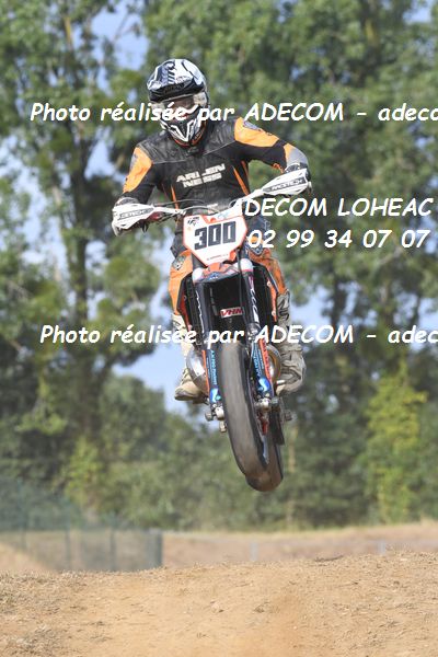 http://v2.adecom-photo.com/images//8.MOTO/2022/9_SUPERMOTARD_LOHEAC_2022/CATEGORIE_CHALLENGER/MAZAUD_Francois/83A_1076.JPG