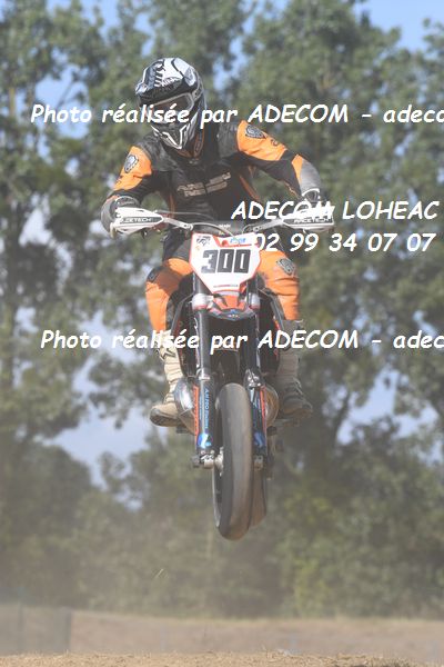 http://v2.adecom-photo.com/images//8.MOTO/2022/9_SUPERMOTARD_LOHEAC_2022/CATEGORIE_CHALLENGER/MAZAUD_Francois/83A_1807.JPG