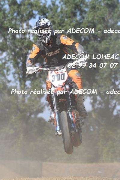 http://v2.adecom-photo.com/images//8.MOTO/2022/9_SUPERMOTARD_LOHEAC_2022/CATEGORIE_CHALLENGER/MAZAUD_Francois/83A_1836.JPG