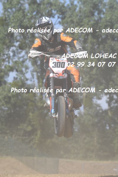 http://v2.adecom-photo.com/images//8.MOTO/2022/9_SUPERMOTARD_LOHEAC_2022/CATEGORIE_CHALLENGER/MAZAUD_Francois/83A_1862.JPG
