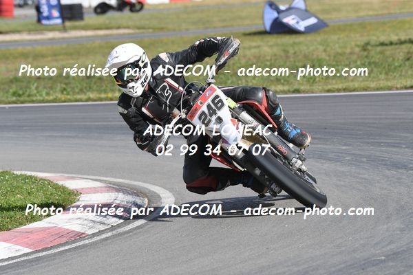 http://v2.adecom-photo.com/images//8.MOTO/2022/9_SUPERMOTARD_LOHEAC_2022/CATEGORIE_CHALLENGER/POIRINE_Samuel/83A_0874.JPG