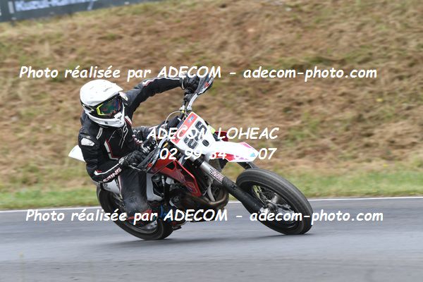 http://v2.adecom-photo.com/images//8.MOTO/2022/9_SUPERMOTARD_LOHEAC_2022/CATEGORIE_CHALLENGER/POIRINE_Samuel/83A_8942.JPG
