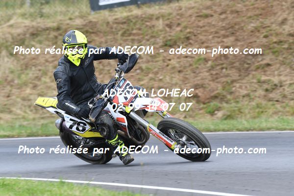http://v2.adecom-photo.com/images//8.MOTO/2022/9_SUPERMOTARD_LOHEAC_2022/CATEGORIE_CHALLENGER/ROBERTON_Adrien/83A_8932.JPG
