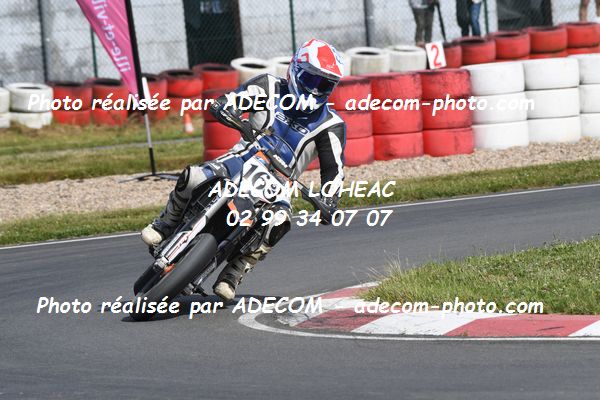 http://v2.adecom-photo.com/images//8.MOTO/2022/9_SUPERMOTARD_LOHEAC_2022/CATEGORIE_CHALLENGER/VIAUD_Tony/83A_0757.JPG