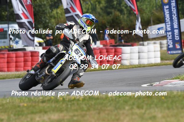 http://v2.adecom-photo.com/images//8.MOTO/2022/9_SUPERMOTARD_LOHEAC_2022/CATEGORIE_CHALLENGER/VULQUIN_Jeff/83A_0695.JPG