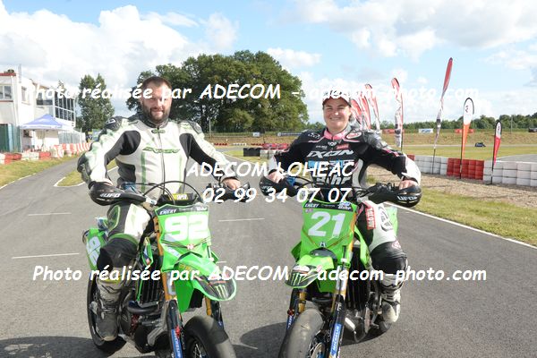 http://v2.adecom-photo.com/images//8.MOTO/2022/9_SUPERMOTARD_LOHEAC_2022/CATEGORIE_S2/EMERY_Helene/83E_8580.JPG