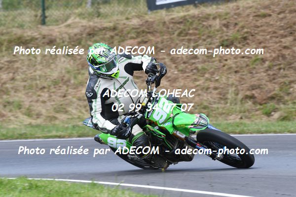 http://v2.adecom-photo.com/images//8.MOTO/2022/9_SUPERMOTARD_LOHEAC_2022/CATEGORIE_S2/EMERY_Maxime/83A_9200.JPG