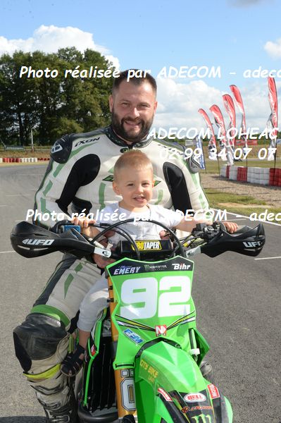 http://v2.adecom-photo.com/images//8.MOTO/2022/9_SUPERMOTARD_LOHEAC_2022/CATEGORIE_S2/EMERY_Maxime/83E_8514.JPG