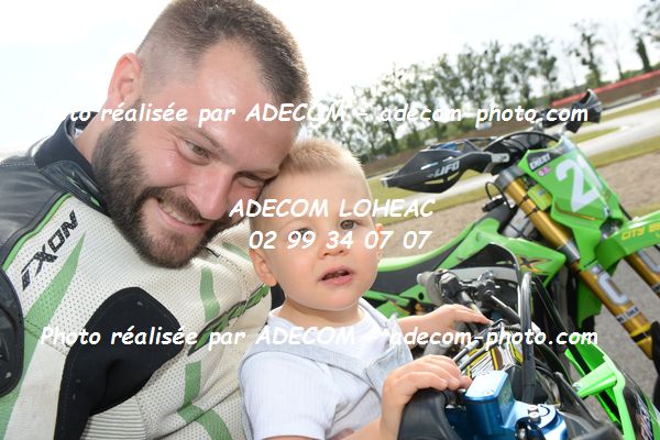 http://v2.adecom-photo.com/images//8.MOTO/2022/9_SUPERMOTARD_LOHEAC_2022/CATEGORIE_S2/EMERY_Maxime/83E_8550.JPG