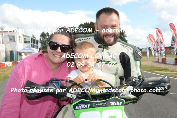 http://v2.adecom-photo.com/images//8.MOTO/2022/9_SUPERMOTARD_LOHEAC_2022/CATEGORIE_S2/EMERY_Maxime/83E_8562.JPG