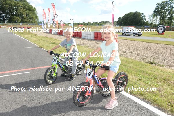 http://v2.adecom-photo.com/images//8.MOTO/2022/9_SUPERMOTARD_LOHEAC_2022/CATEGORIE_S2/EMERY_Maxime/83E_8582.JPG