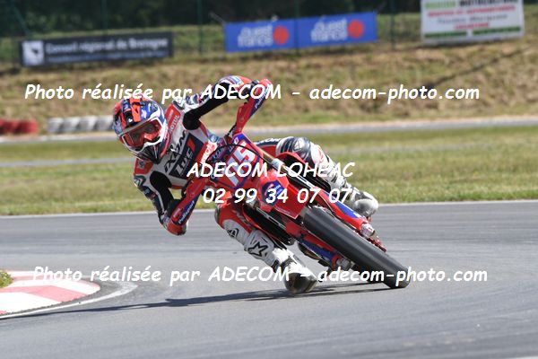 http://v2.adecom-photo.com/images//8.MOTO/2022/9_SUPERMOTARD_LOHEAC_2022/CATEGORIE_S2/HOAREAU_Alexis/83A_0209.JPG