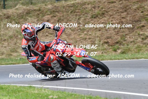 http://v2.adecom-photo.com/images//8.MOTO/2022/9_SUPERMOTARD_LOHEAC_2022/CATEGORIE_S2/HOAREAU_Alexis/83A_9226.JPG