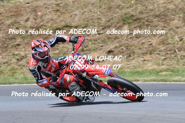 http://v2.adecom-photo.com/images//8.MOTO/2022/9_SUPERMOTARD_LOHEAC_2022/CATEGORIE_S2/HOAREAU_Alexis/83A_9429.JPG