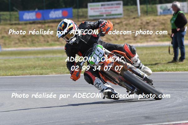 http://v2.adecom-photo.com/images//8.MOTO/2022/9_SUPERMOTARD_LOHEAC_2022/CATEGORIE_S2/LACROIX_Matthias/83A_0226.JPG