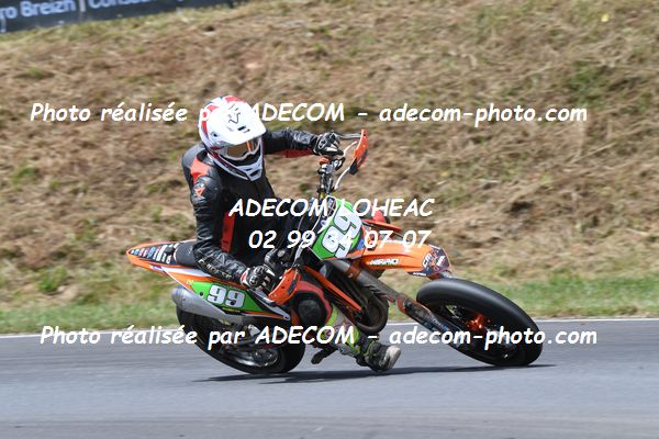 http://v2.adecom-photo.com/images//8.MOTO/2022/9_SUPERMOTARD_LOHEAC_2022/CATEGORIE_S2/LACROIX_Matthias/83A_9328.JPG