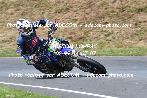 http://v2.adecom-photo.com/images//8.MOTO/2022/9_SUPERMOTARD_LOHEAC_2022/CATEGORIE_S2/MARTINS_Alexandre/83A_9383.JPG