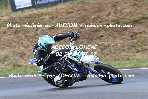 http://v2.adecom-photo.com/images//8.MOTO/2022/9_SUPERMOTARD_LOHEAC_2022/CATEGORIE_S2/PRUGNIERES_Quetin/83A_9203.JPG