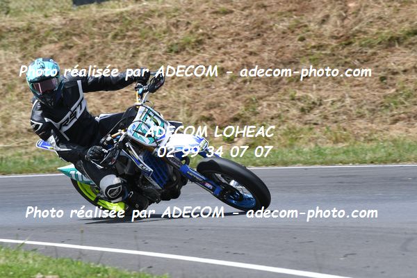 http://v2.adecom-photo.com/images//8.MOTO/2022/9_SUPERMOTARD_LOHEAC_2022/CATEGORIE_S2/PRUGNIERES_Quetin/83A_9453.JPG