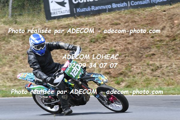 http://v2.adecom-photo.com/images//8.MOTO/2022/9_SUPERMOTARD_LOHEAC_2022/CATEGORIE_S2/ROUX_Rodolphe/83A_9211.JPG