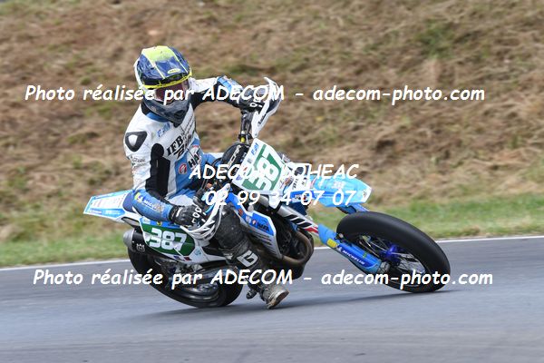 http://v2.adecom-photo.com/images//8.MOTO/2022/9_SUPERMOTARD_LOHEAC_2022/CATEGORIE_S2/TORIANI_Teo/83A_9208.JPG