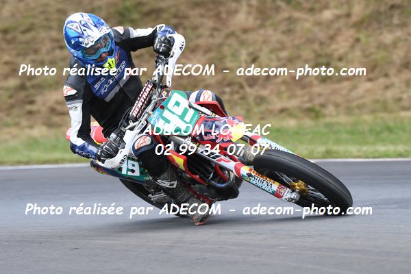http://v2.adecom-photo.com/images//8.MOTO/2022/9_SUPERMOTARD_LOHEAC_2022/CATEGORIE_S2/WAGNER_Louis/83A_9299.JPG