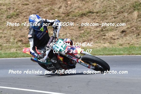 http://v2.adecom-photo.com/images//8.MOTO/2022/9_SUPERMOTARD_LOHEAC_2022/CATEGORIE_S2/WAGNER_Louis/83A_9463.JPG