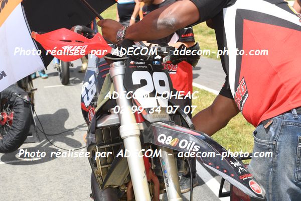 http://v2.adecom-photo.com/images//8.MOTO/2022/9_SUPERMOTARD_LOHEAC_2022/CATEGORIE_S3/CATORC_Giani/83A_2904.JPG